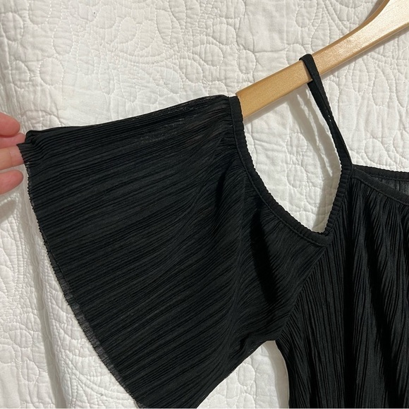TOPSHOP Womens Black Pleated Off Shoulder Crop Top, Size 6, -#325 - Picture 7 of 9